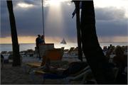 078Caribbean_beeching&relaxing