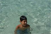 094Caribbean_beeching&relaxing
